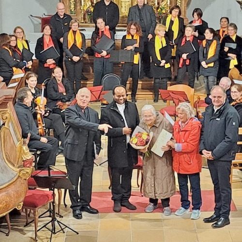 Urkundenüberreichung