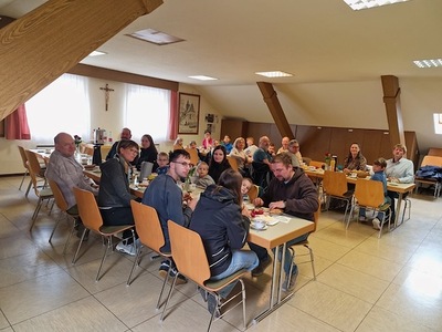 ein gemütliches Beisammensein der Familien, nochmals großer Dank an Regina und ihren Helferlein!