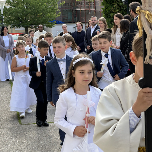 Einzug der Erstkommunionkinder